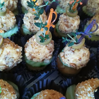 Siera bumbiņa ar valriekstiem