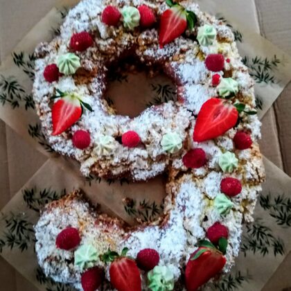 Salds kliņģeris ar rozīnēm